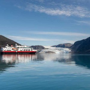 Hurtigruten Expeditie Groenland | Reykjavik - Nuuk