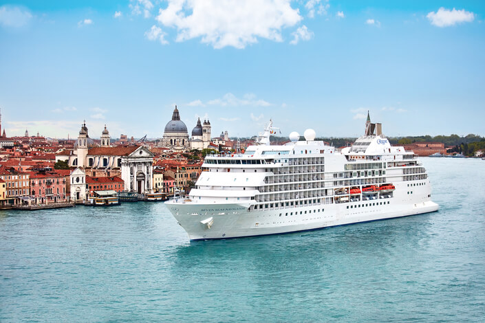 10 daagse Noord-Europa Cruise met de Seven Seas Navigator vanuit Dover langs Verenigd Koninkrijk, Noorwegen en Denemarken