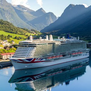 8 daagse Noorse Fjorden Cruise met de Iona vanuit Southampton langs Verenigd Koninkrijk en Noorwegen